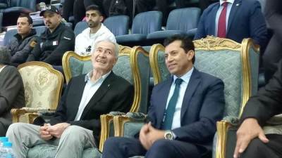 وزير الرياضة يشهد ودية المنتخب المصري لليد مع نظيره القطري باتحاد الشرطة