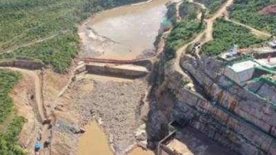 بث مباشر.. بدء الملء الأول لخزان مياه مشروع سد جوليوس نيريرى بتنزانيا