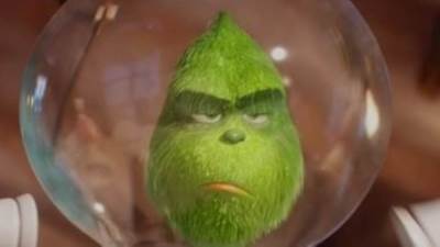 خبراء الصحة: توقعات بإصابة 1.5 مليون بكورونا خلال احتفالات الكريسماس ببريطانيا