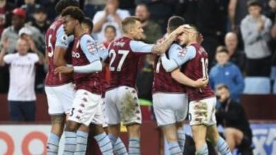 أستون فيلا يقلص الفارق 1-2 ضد ليفربول فى الدقيقة 59