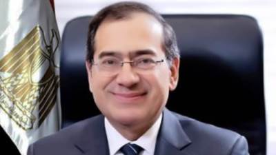 البترول تطرح مزايدة عالمية للبحث عن الغاز والزيت فى 12منطقة بالمتوسط والدلتا