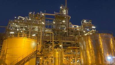 وزيرة البيئة تعلن الإنتهاء من ربط مداخن شركتى كيما وميديكوم بأسوان بمنظومة الرصد الإلكترونية