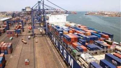 جمارك الدخيلة تضبط محاولتي تصدير بضائع أجنبية غير خالصة الضرائب الجمركية