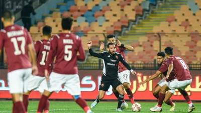 الاهلي يتعادل مع سيراميكا 1/1.. ويتصدر ترتيب الدوري 