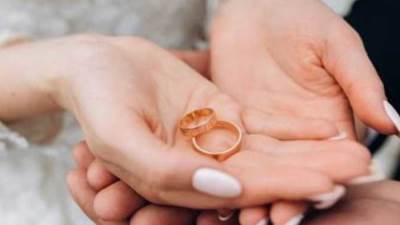 الحكومة تكشف حقيقة فرض غرامات على المقبلين على الزواج لمن لم يستخرج الشهادة الصحية