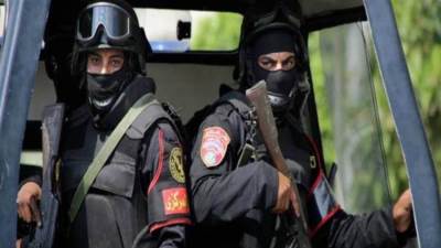 التصدي لهجوم إرهابي استهدف مسجدا بالإسماعيلية ومقتل أحد العناصر الإرهابية