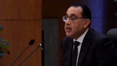 رئيس الوزراء يصل ميناء الإسكندرية ويتفقد المركز اللوجستي ومنفذ خروج الحاويات 13