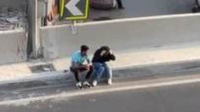 القبض على الشاب والفتاة مرتكبي الفعل الفاضح بالطريق العام في الساحل