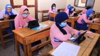 التعليم: لا حذف من المناهج فى امتحانات الفصل الدراسى الأول لصفوف النقل