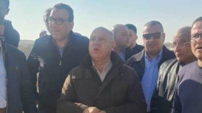 وزير النقل يتفقد مواقع العمل بالخط الثاني للقطار الكهربائي السريع " أكتوبر أبوسمبل"