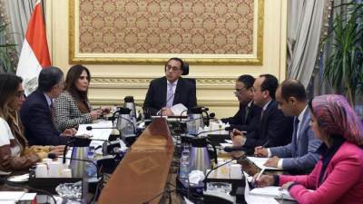 مدبولي: خطوات جادة لتذليل المعوقات والترويج للفرص الواعدة للاستثمار