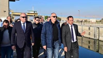الدكتور سويلم يتفقد قناطر نجع حمادي الجديدة للإطمئنان على حالة القنطرة 