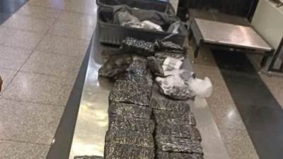 جمارك مطار القاهرة تضبط محاولتي تهريب كمية من مستلزمات زراعة الأسنان ومستحضرات التجميل