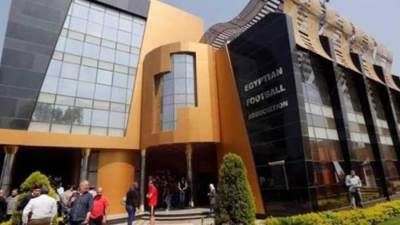 اتحاد الكرة يمنع جميع الأندية من القيد قبل سداد المديونيات 