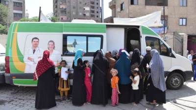 الصحة تطلق 13 قافلة طبية مجانية ضمن مبادرة حياة كريمة