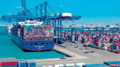 "موانئ" السعودية تُحقق إنجازات اقتصادية استثنائية ومراكز ريادية عالمية في 2022م