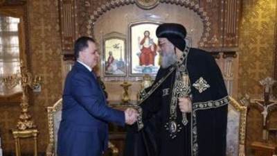 وزير الداخلية يهنئ البابا تواضروس الثانى بعيد الميلاد المجيد 