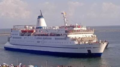 وصول السفينة "لوجوس هوب" أكبر مكتبة عائمة بالعالم ميناء بورسعيد