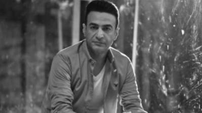 سمسم شهاب يكشف تطورات حالة زوجته الصحية بعد جراحة إزالة الورم