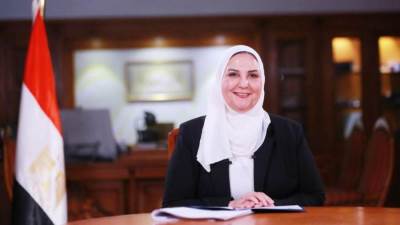 القباج تستعرض تقريرا عن نتائج حملات الكشف عن تعاطي المخدرات للعاملين بالجهاز الإداري