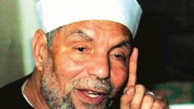 الأزهر للفتوي يدافع عن الشيخ الشعراوي.. إمام الدعاه مثال للعالم الوسطى المستنير
