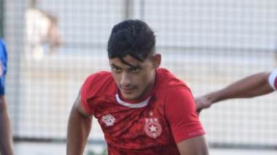 التونسي كريستو يصل القاهرة تمهيداً للانتقال للأهلي خلال ميركاتو الشتاء