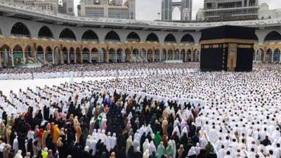 رئاسة الحرمين تقدم سلسلة من الخدمات للمعتمرين وزوار بيت الله الحرام