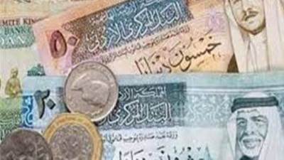 الدينار الكويتي يتخطى حاجز 103جنيه.. أسعار صرف العملات العربية مقابل الجنيه