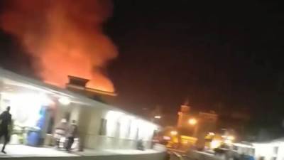 نشوب حريق في الورش الهندسية خلف محطة قطارات الزقازيق 