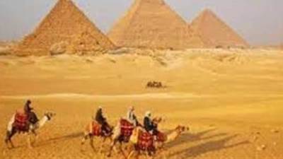 منذ عامين.. كشف ملابسات فيديو مضايقة سائح في الأهرامات 