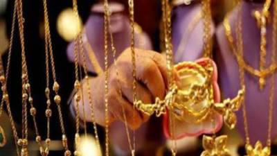 ارتفاع أسعار الذهب عالميا والأونصة تقفز 29 دولارا اليوم الجمعة