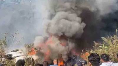 مقتل جميع الركاب.. تطورات حادث تحطم واشتعال طائرة في نيبال