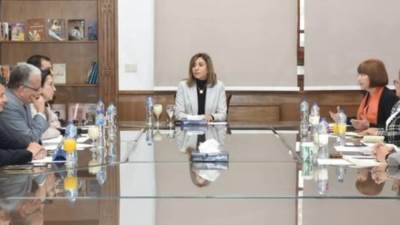 وزيرة الثقافة تلتقي مدير المجلس الثقافي البريطاني لبحث التعاون في مجالات حفظ التراث والاقتصاد الإبداعي