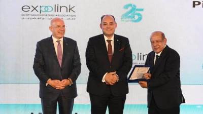 وزير التجارة: صرف 16.7 مليار جنيه للشركات المصدرة خلال 2022