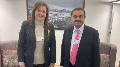 وزيرة التخطيط والتنمية الاقتصادية تلتقي رئيس ومؤسس مجموعة أداني الهندية