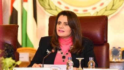 وزيرة الهجرة تلقى كلمة حول "تحديات الأسرة العربية في المهجر" 