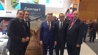 وزير السياحة يفتتح الجناح المصري في معرض فيتور بأسبانبا 