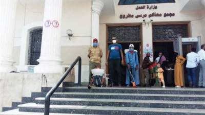 محامي مطروح يعلقون العمل بالمحاكم بعد الحكم علي 6 محاميين بالحبس سنتين