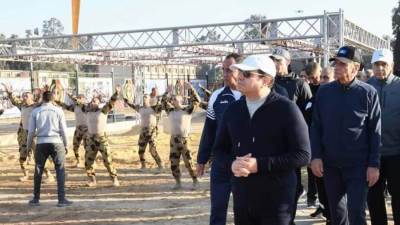 السيسي: الفقر في الصحة العامة بيكلف الدولة كتير.. والرياضة بالمدارس أمن قومي