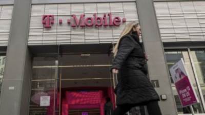 شركة الاتصالات الأمريكية T-Mobile تعلن اختراق بيانات 37 مليون من عملائها