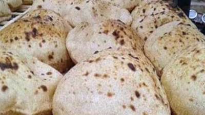  وزارة التموين: طرح الخبز لغير حاملى البطاقات لتخفيف العبء عن المواطنين