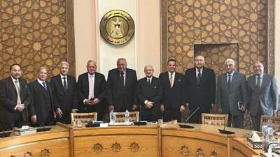 وزير الخارجية يستقبل مجلس ادارة المجلس المصري للشئون الخارجية
