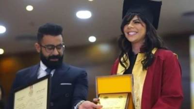 الفنانة" أميرة فتحي" تحصل على الدكتوراه الفخرية من الجامعة الأمريكية