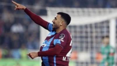 تريزيجيه يسجل هدف طرابزون الرابع فى شباك إسطنبول (4-0)