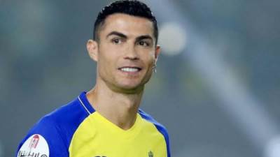 براتب شهري 4500 يورو..  رونالدو يبحث عن شيف طعام