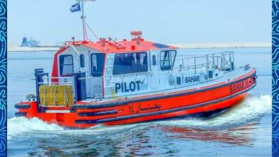 خدمة الإسعاف البحري بالقناة تستجيب لاستغاثة نقل مريض  من إحدى السفن العابرة للعلاج بالمستشفى