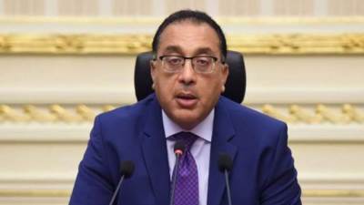 رئيس الوزراء: المصانع عادت للعمل بكامل طاقتها ولديها مخزون يكفى شهرين