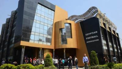 اتحاد الكرة يعلن إيقاف التعامل مع "مرتضي منصور" رئيس نادي الزمالك