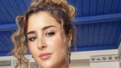 عائشة بن أحمد تعلن عن موعد تشييع جثمان والدها