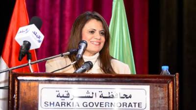 وزيرة الهجرة تلتقي أهالي محافظة الشرقية للتوعية بمخاطر الهجرة غير الشرعية